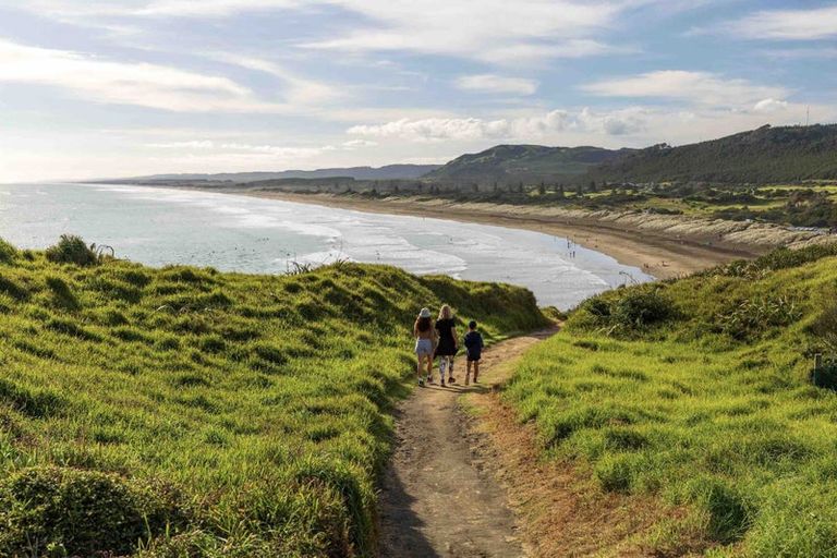 Photo of property in 7 Oranga Drive, Westgate, Auckland, 0614