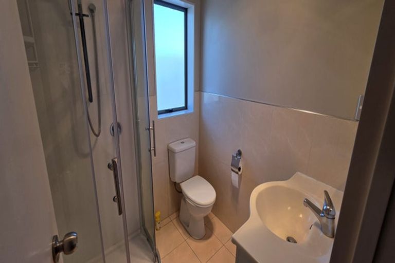 Photo of property in 37 Donegal Park Drive, Flat Bush, Auckland, 2019