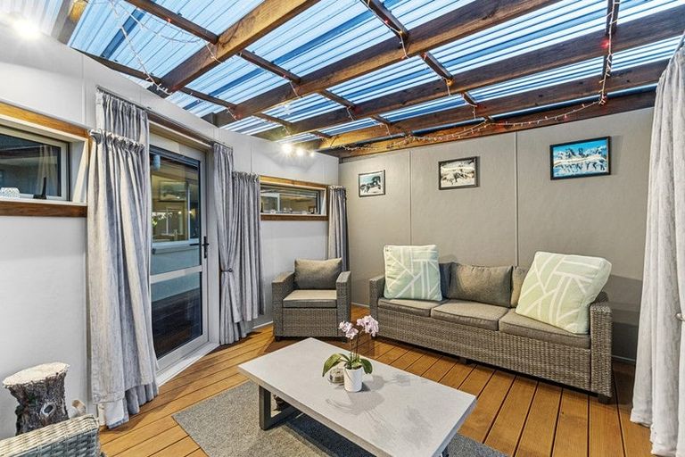 Photo of property in 20 Willis Road, Temple View, Hamilton, 3290