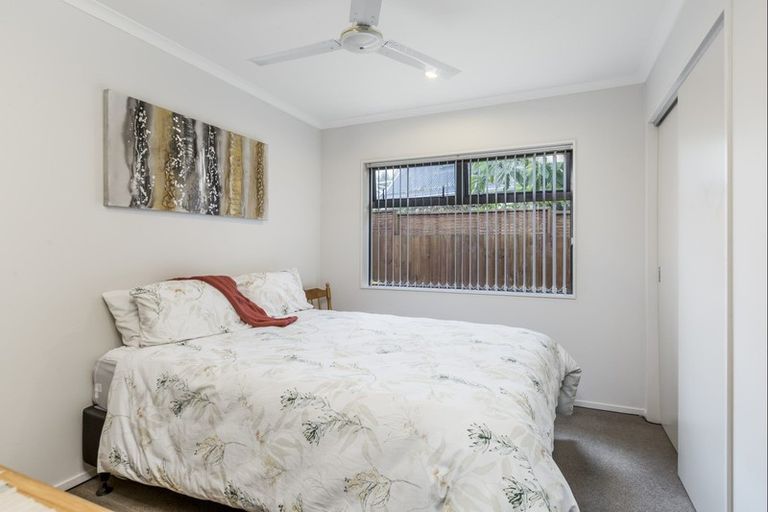Photo of property in 28 Riverside Road, Orewa, 0931
