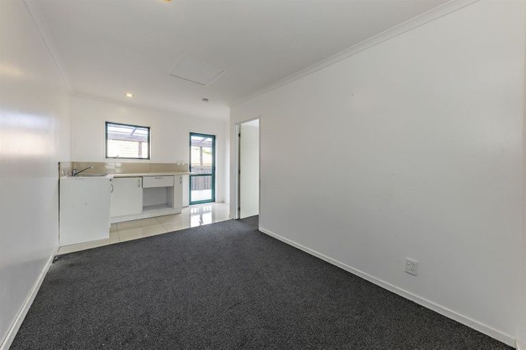 Photo of property in 28 Bicknell Road, Favona, Auckland, 2024