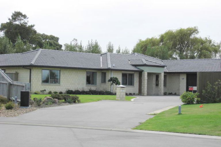 Photo of property in 9 Birchlea Court, Prebbleton, 7604