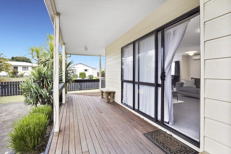 Photo of property in 3 Dennis Taylor Court, Paraparaumu, 5032