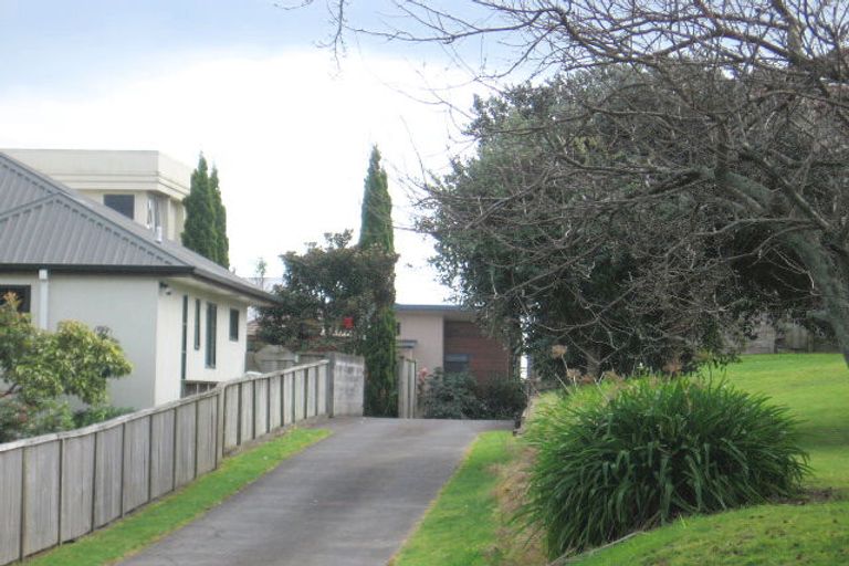 Photo of property in 225 Ngatai Road, Otumoetai, Tauranga, 3110