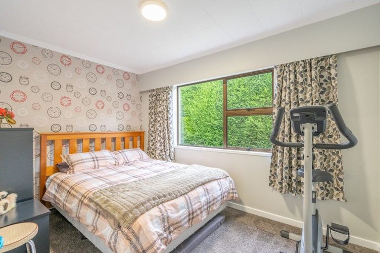 Photo of property in 240 Dunns Road, Otatara, Invercargill, 9879