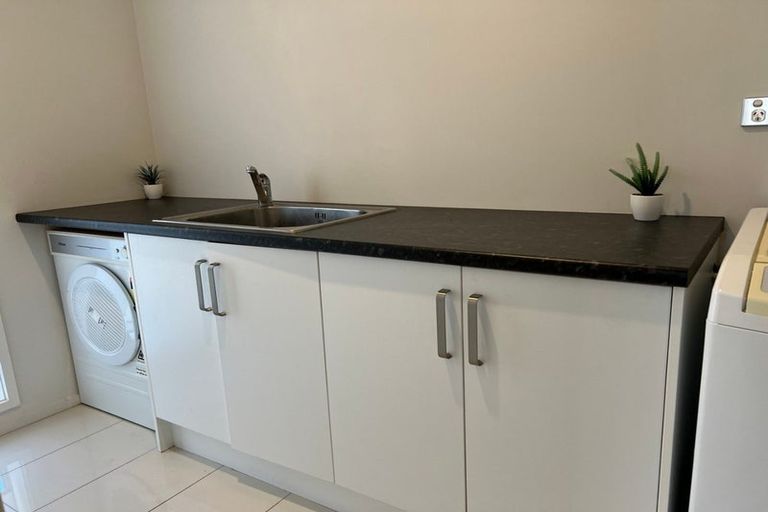 Photo of property in 2 James Caird Lane, Wigram, Christchurch, 8025