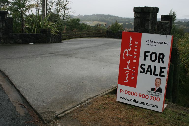 Photo of property in 731a Ridge Road, Riverhead, 0793