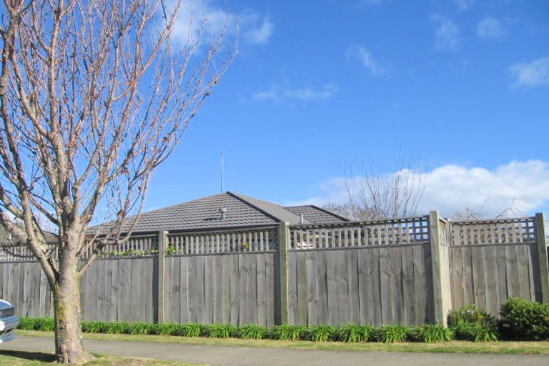 Photo of property in 4 Bucksburn Place, Greenmeadows, Napier, 4112
