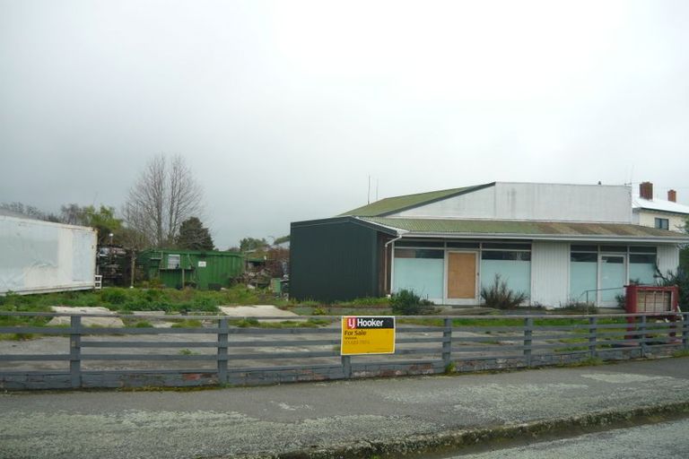 Photo of property in 102 Shearman Street, Waimate, 7924