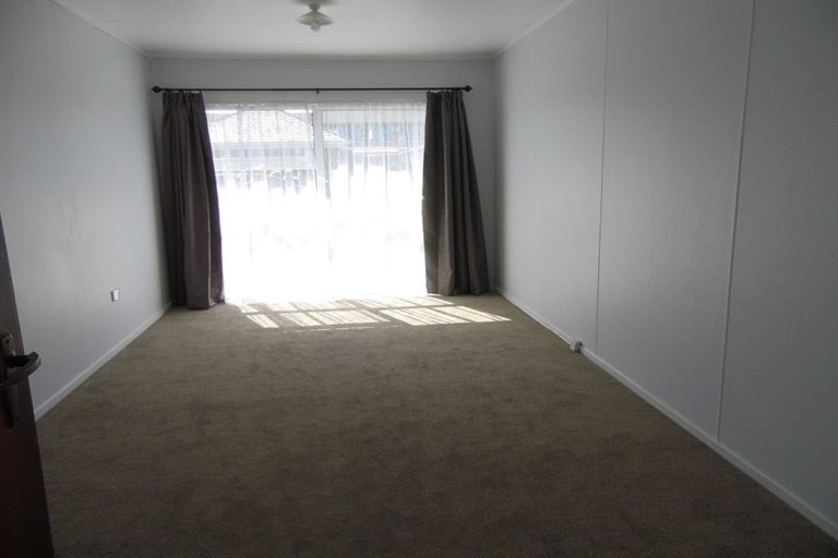 Photo of property in 2/480 Great South Road, Papatoetoe, Auckland, 2025