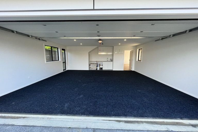 Photo of property in 43 Knights Road, Rothesay Bay, Auckland, 0630