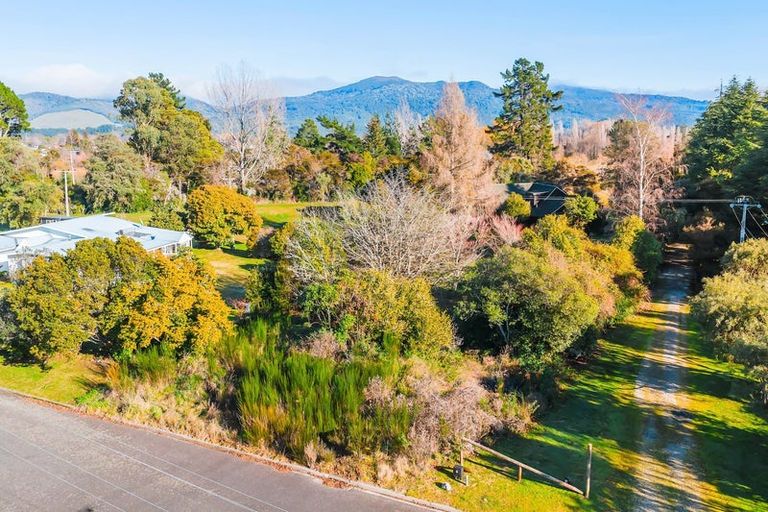 Photo of property in 52 Te Herekiekie Street, Turangi, 3334
