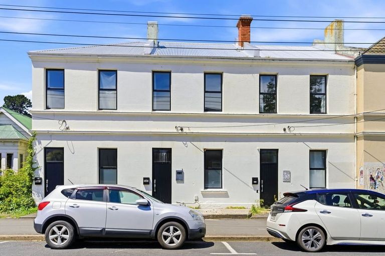 Photo of property in 587 Castle Street, North Dunedin, Dunedin, 9016