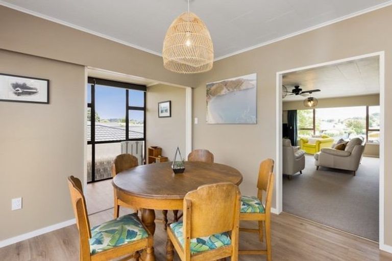 Photo of property in 25 Laurent Place, Greenmeadows, Napier, 4112
