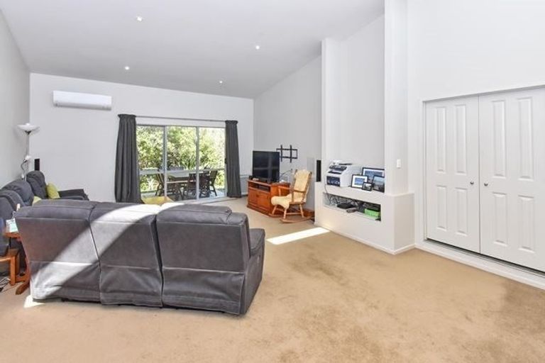 Photo of property in 525 Creightons Road, Ardmore, Papakura, 2582