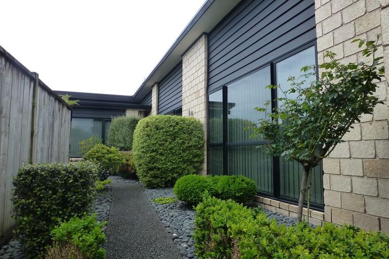 Photo of property in 20a Heron Crescent, Katikati, 3129