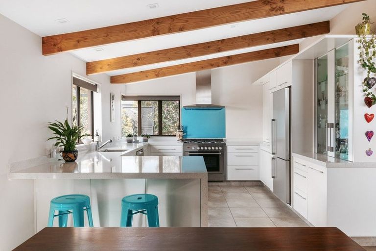 Photo of property in 82 Hamurana Road, Omokoroa, 3114