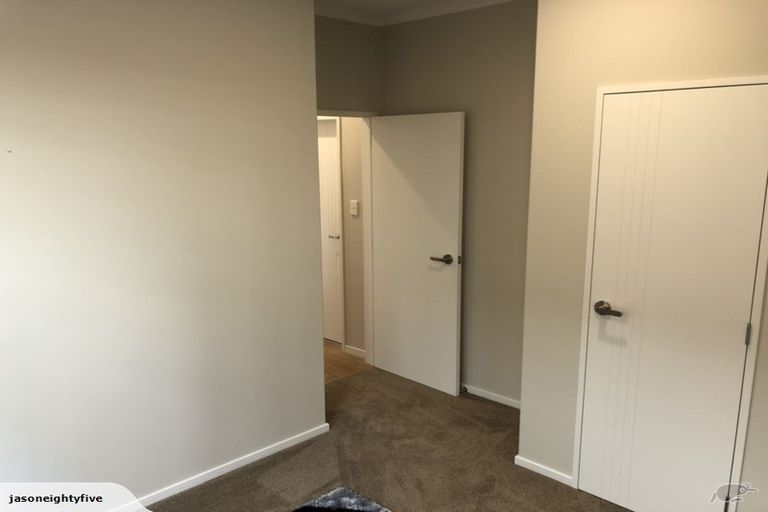 Photo of property in 15 Casheltown Way, Flat Bush, Auckland, 2019