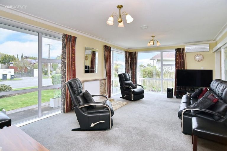 Photo of property in 29 Erin Crescent, Mairehau, Christchurch, 8013