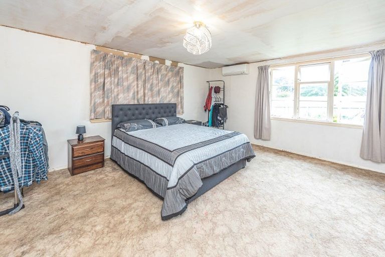 Photo of property in 40 Hussey Street, Waverley, 4510