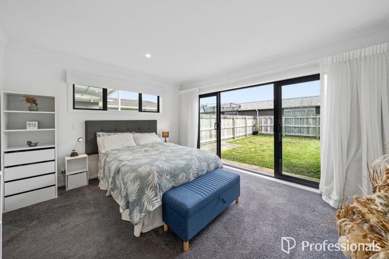 Photo of property in 17 Ford Road, Manor Park, Lower Hutt, 5019