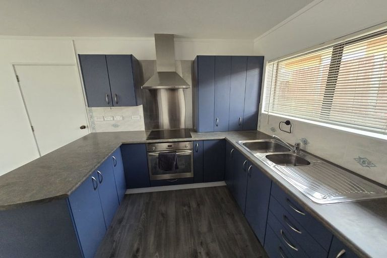 Photo of property in 1/6b Youngs Road, Papakura, 2110