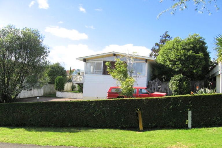 Photo of property in 6 Rochas Place, Clover Park, Auckland, 2019
