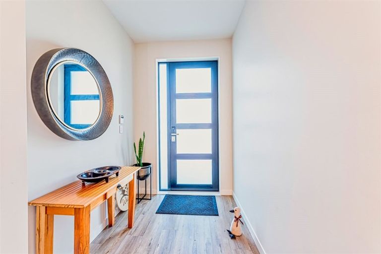 Photo of property in 14 Hato Road, Hobsonville, Auckland, 0616