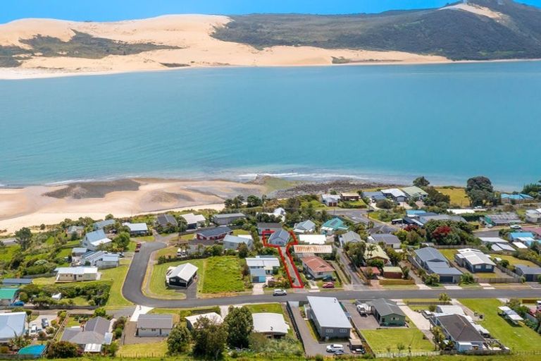 Photo of property in 48 Taumatawiwi Street, Opononi, Kaikohe, 0473