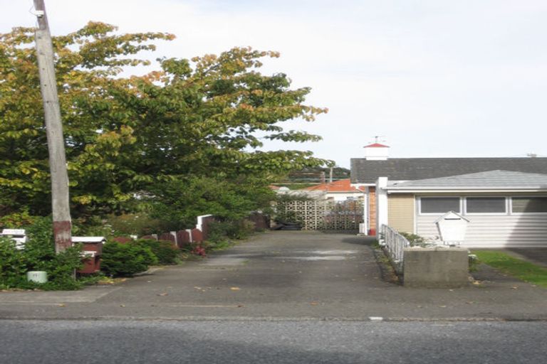 Photo of property in 136 Epuni Street, Epuni, Lower Hutt, 5011