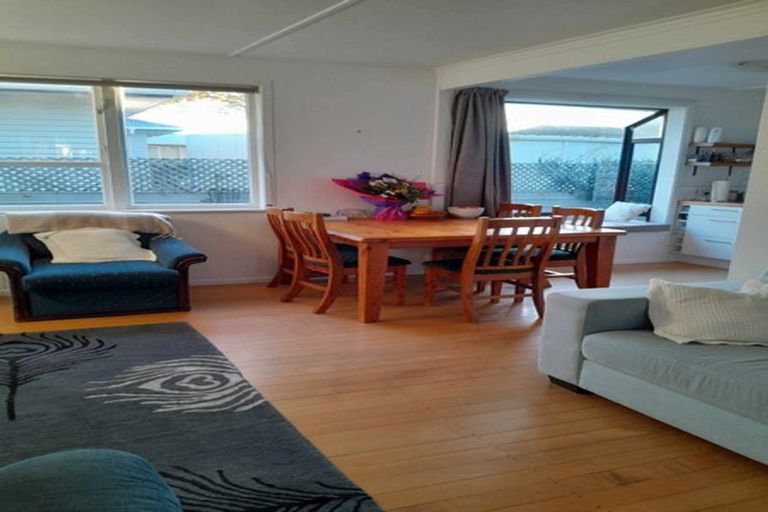 Photo of property in 43 Windsor Road, Bellevue, Tauranga, 3110