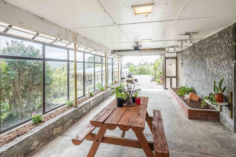 Photo of property in 9 Radnall Way, Johnsonville, Wellington, 6037