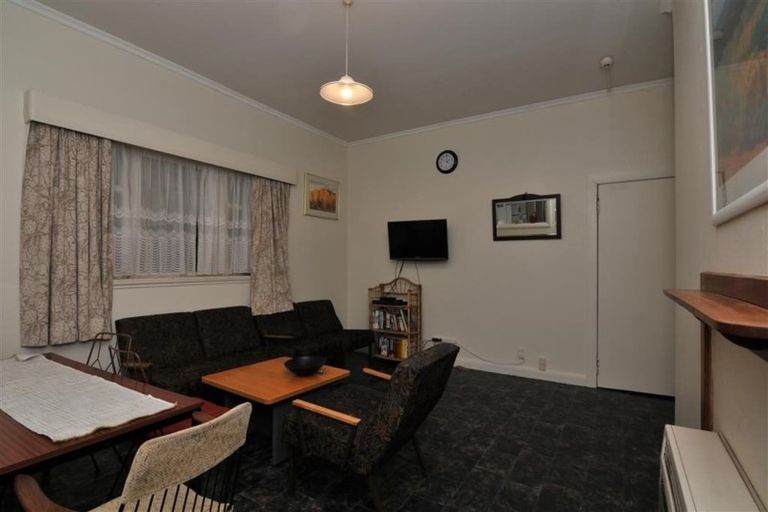 Photo of property in 81 Hill Street, Thorndon, Wellington, 6011