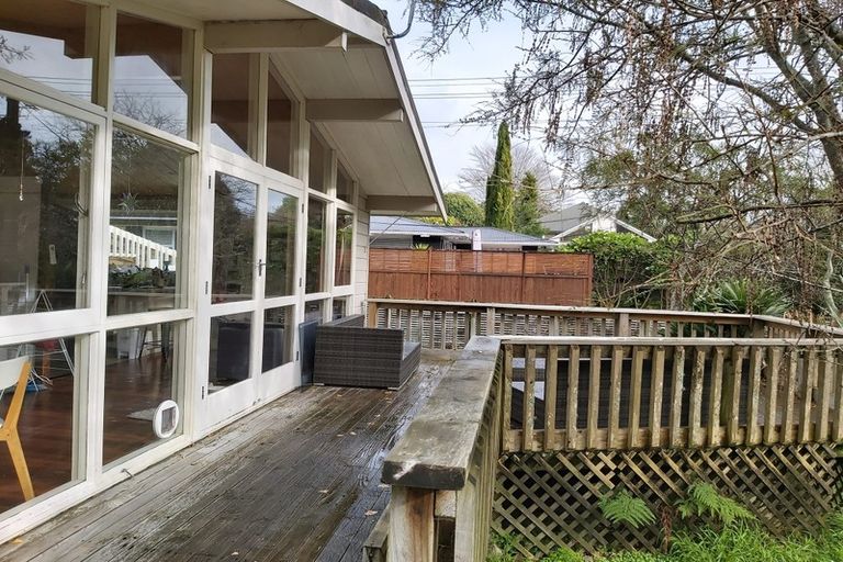 Photo of property in 52 Doralto Road, Frankleigh Park, New Plymouth, 4310