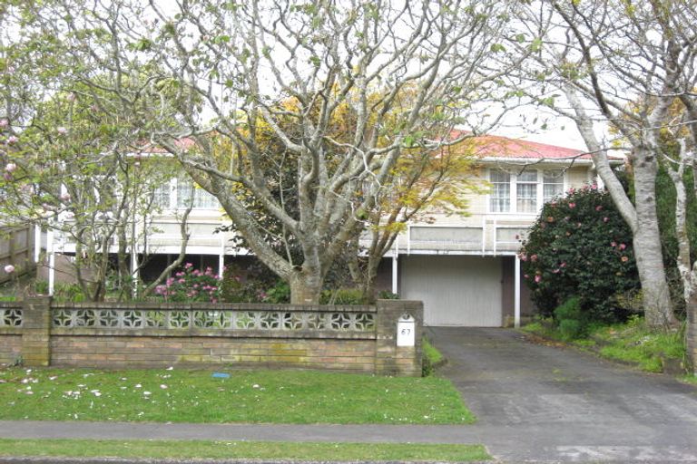 Photo of property in 67 Awanui Street, Merrilands, New Plymouth, 4312