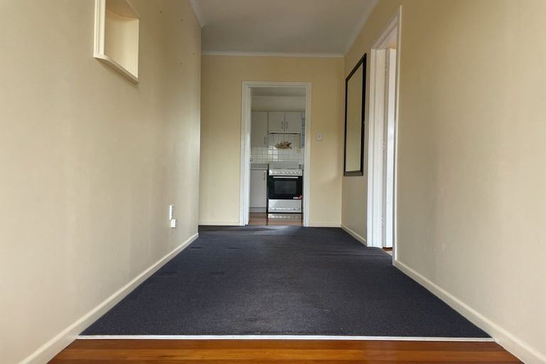 Photo of property in 57 Bradbury Road, Botany Downs, Auckland, 2010