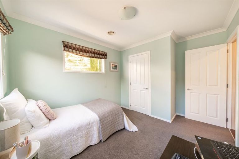 Photo of property in 12 Dusky Crescent, Aotea, Porirua, 5024