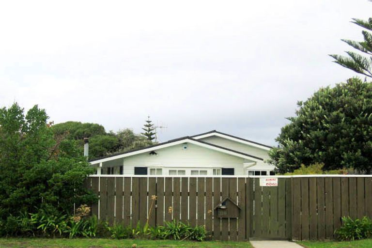 Photo of property in 158 Manly Street, Paraparaumu Beach, Paraparaumu, 5032