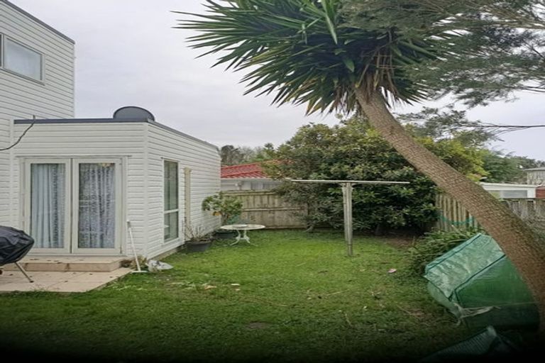 Photo of property in 44a Waverley Avenue, Glenfield, Auckland, 0629