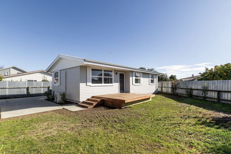 Photo of property in 1215a Norfolk Crescent, Mayfair, Hastings, 4122