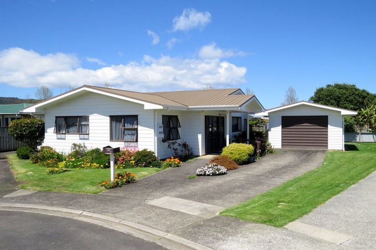 Photo of property in 5 Allman Drive, Coromandel, 3506