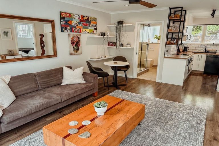 Photo of property in 4/80 Saint Marys Road, Saint Marys Bay, Auckland, 1011