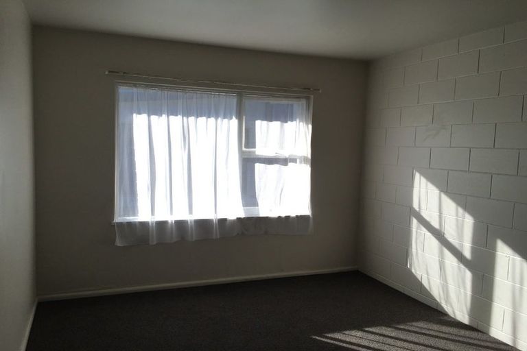Photo of property in 196 Lincoln Road, Addington, Christchurch, 8024