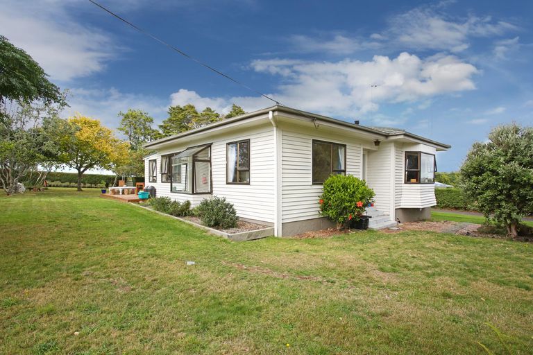 Photo of property in 178 Logan Road, Buckland, Pukekohe, 2677