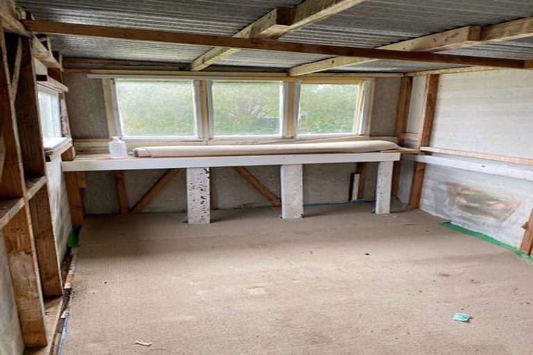 Photo of property in 73 Sylvia Road, Hillcrest, Auckland, 0627