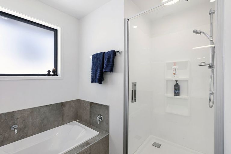 Photo of property in 27 Smith Street, Lepperton, New Plymouth, 4373