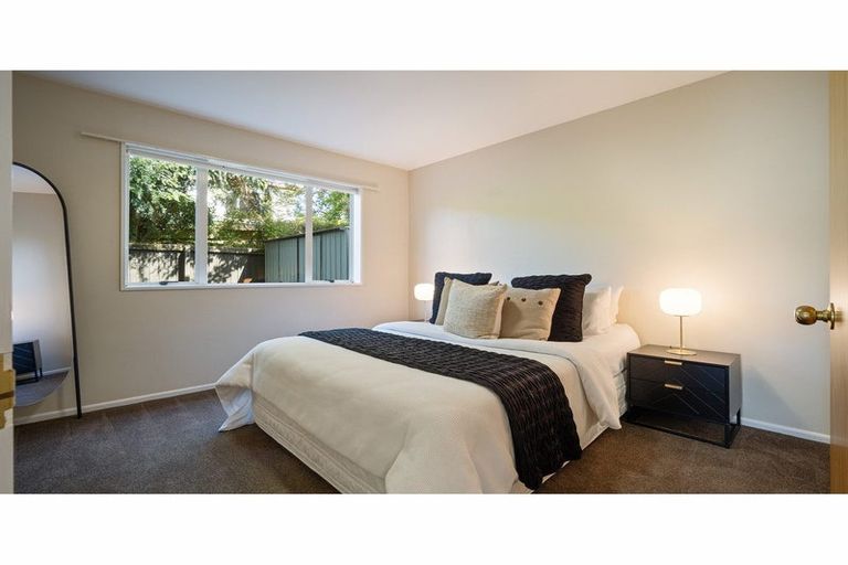 Photo of property in 8 Parkham Drive, Burnside, Christchurch, 8053