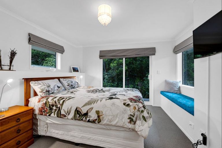 Photo of property in 2a Margaret Alice Close, Whalers Gate, New Plymouth, 4310
