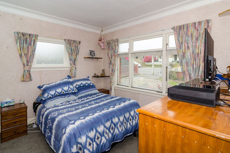 Photo of property in 8 Westland Street, Green Island, Dunedin, 9018