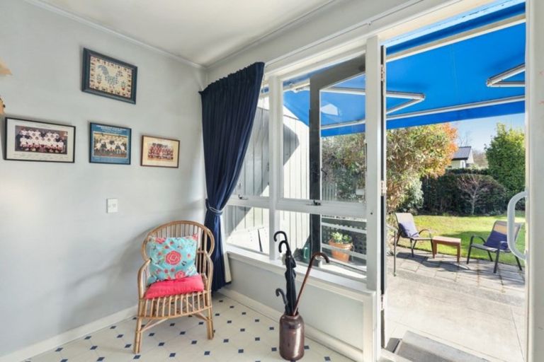 Photo of property in 21 Torquay Place, Bryndwr, Christchurch, 8053